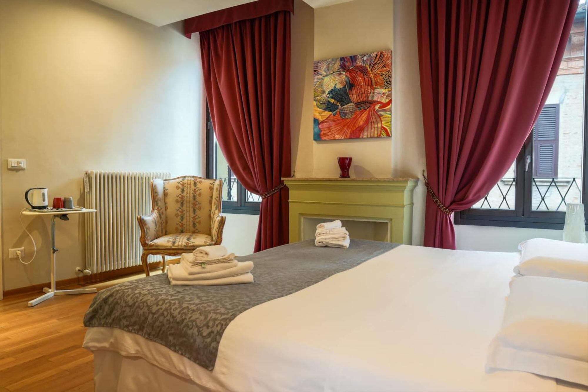 Honey Rooms فيرّارا المظهر الخارجي الصورة